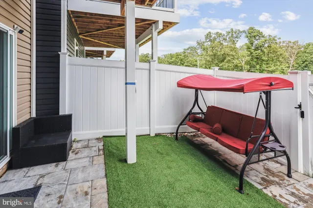 $555,000 | 7047 Fox Glove Lane, Hanover, MD 21076