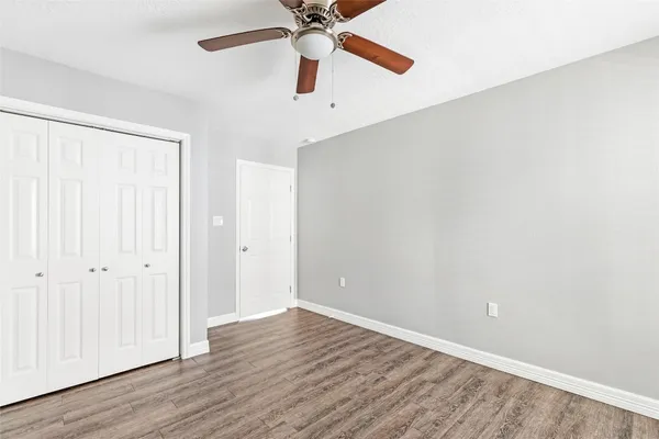 $2,050 | 520 East Defee Avenue, Baytown, TX 77520