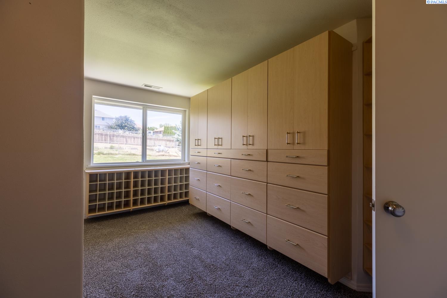2853 Kyle Road Kennewick, WA 99338 - Photo 7 of 23 Gallery Image 7