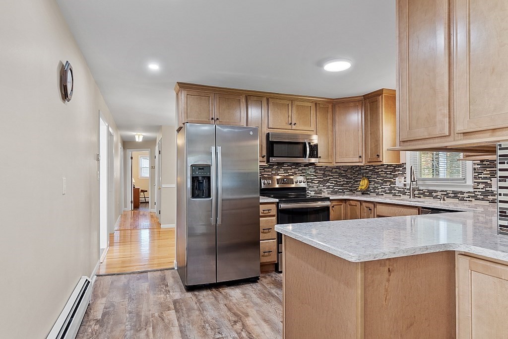22 Vincent Road Grafton, MA 01536 - Photo 17 of 40 Gallery Image 17