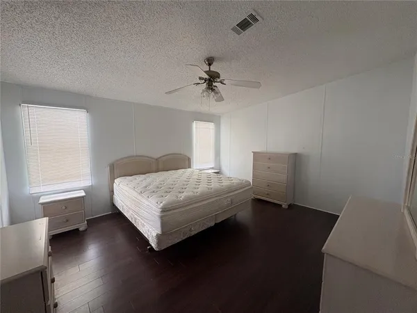$1,595 | 2132 Sabal Palm Drive, Lakeland, FL 33810