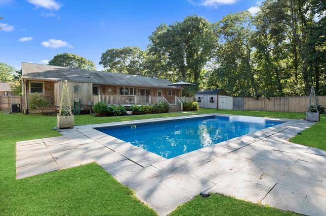 29 Glade Road East Hampton, NY 11937 - Photo 7 of 7