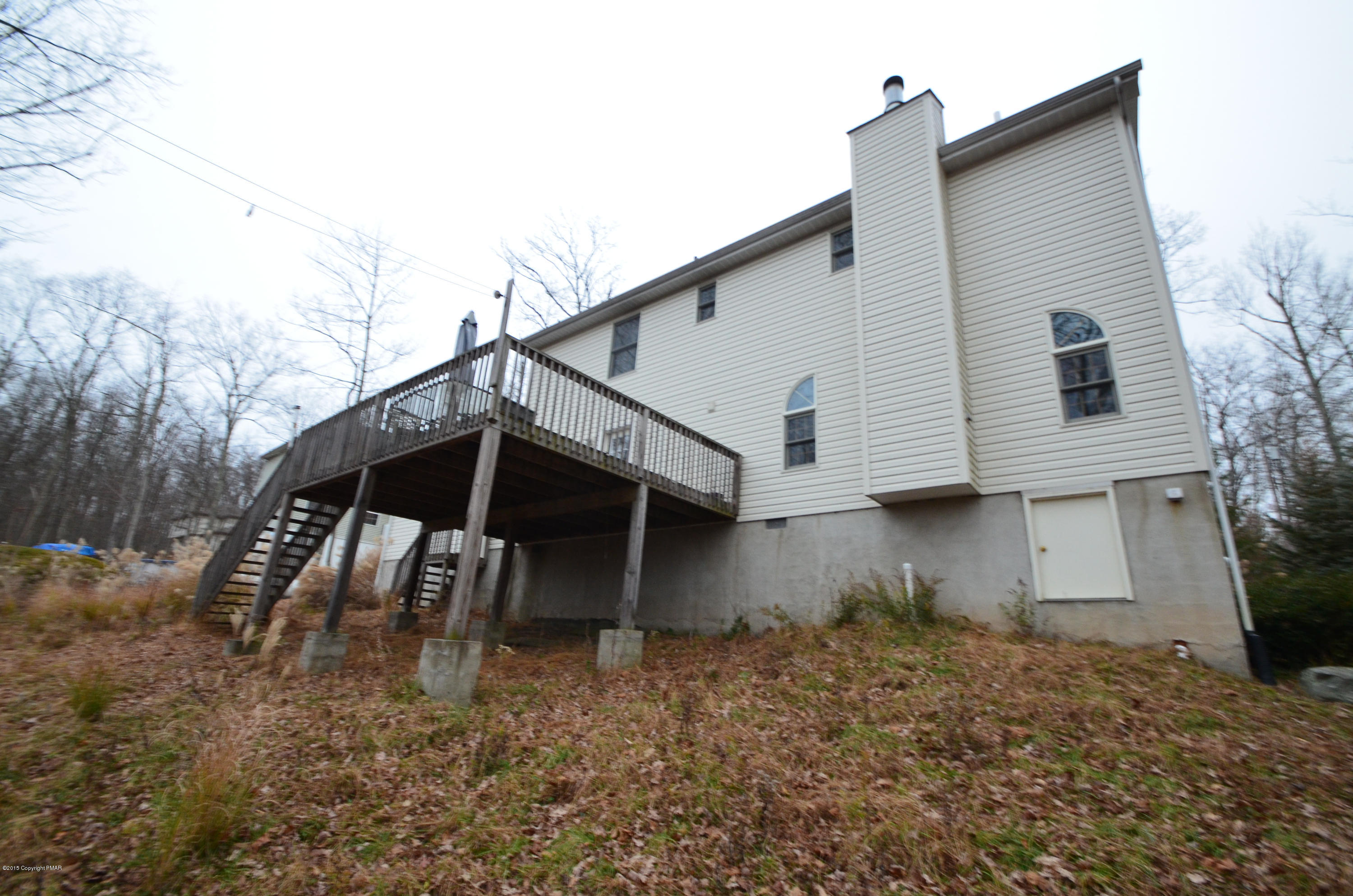 699 Buckle Boot Road Henryville, PA 18332 - Photo 26 of 26 a view of a back yard of the house