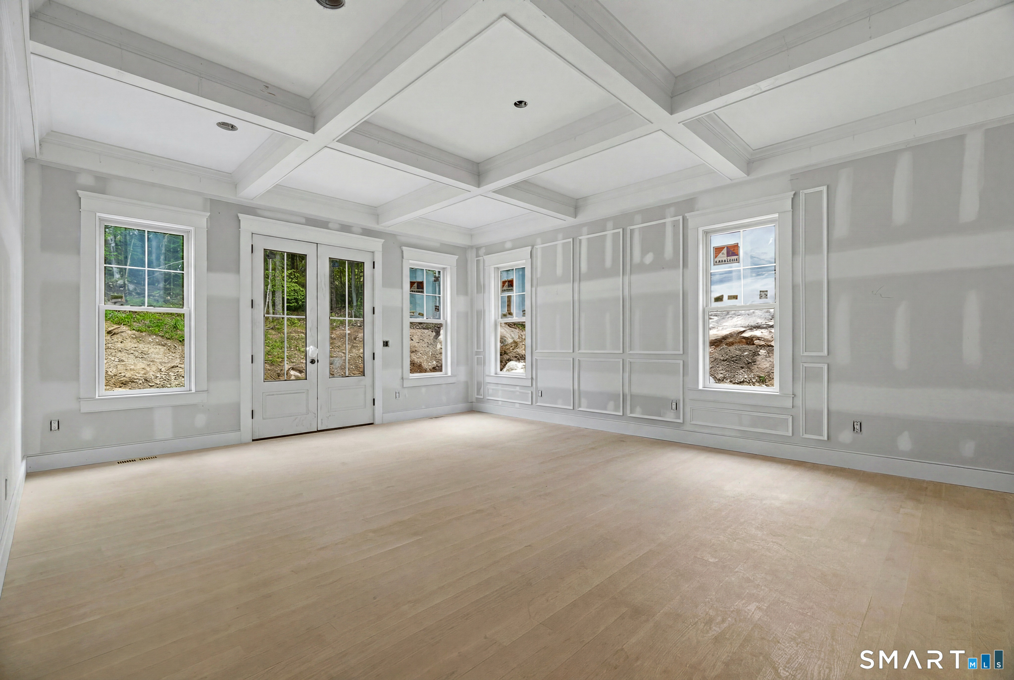 41 B Whippoorwill Road Old Lyme, CT 06371 - Photo 8 of 12 An Expansive Main Level Suite with Architectural Volume.