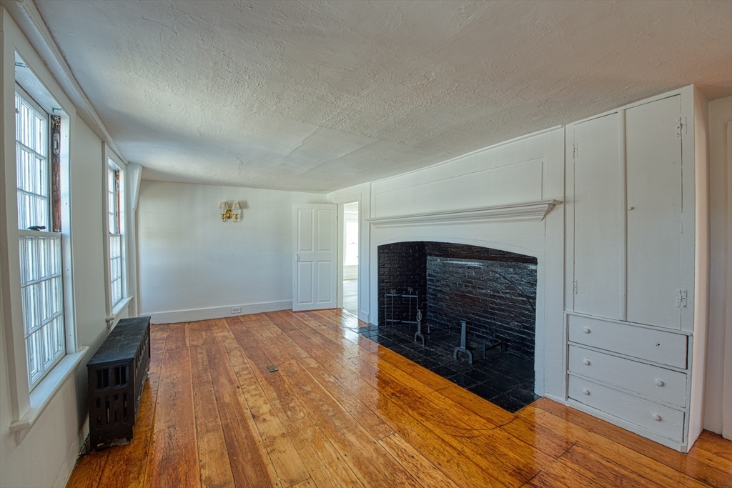 569 Main Street Hanover, MA 02339 - Photo 13 of 34