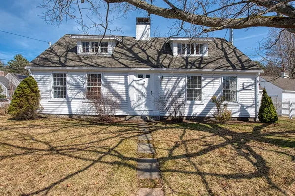 $749,900 | 569 Main Street, Hanover, MA 02339