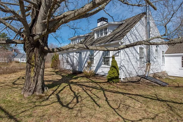 $749,900 | 569 Main Street, Hanover, MA 02339