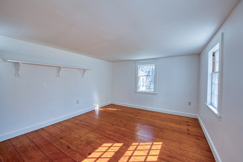 569 Main Street Hanover, MA 02339 - Photo 21 of 34