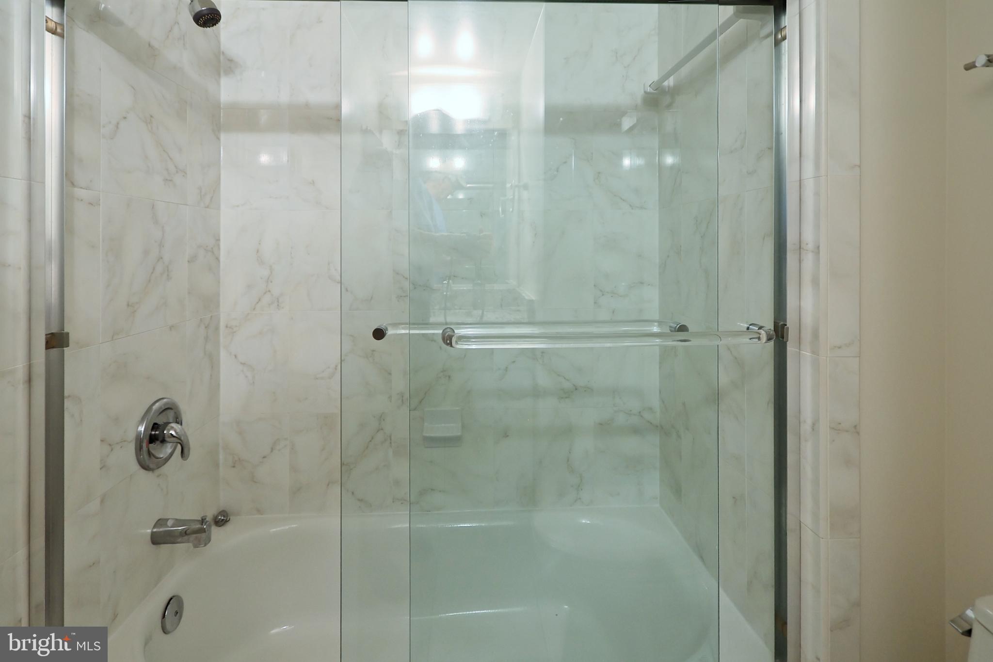 11108 Boathouse Court, Unit 97 Reston, VA 20191 - Photo 21 of 28 Bathroom 2
