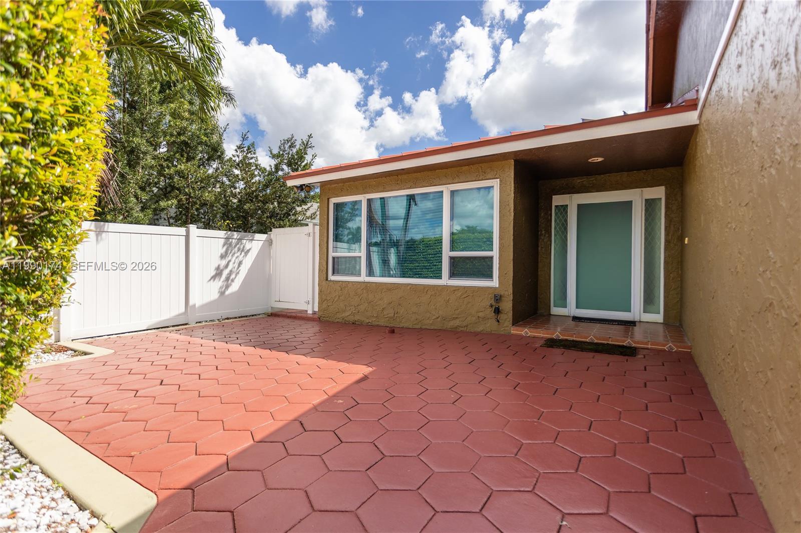 4548 Southwest 28th Way Dania Beach, FL 33312 - Photo 4 of 63