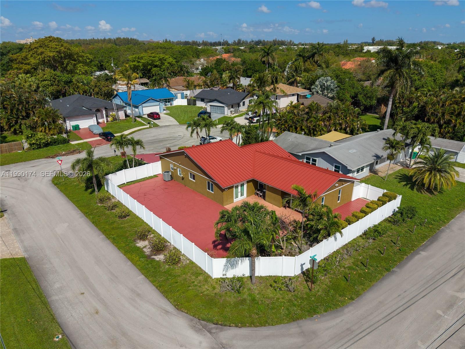 4548 Southwest 28th Way Dania Beach, FL 33312 - Photo 63 of 63 an aerial view of residential houses with outdoor space and trees