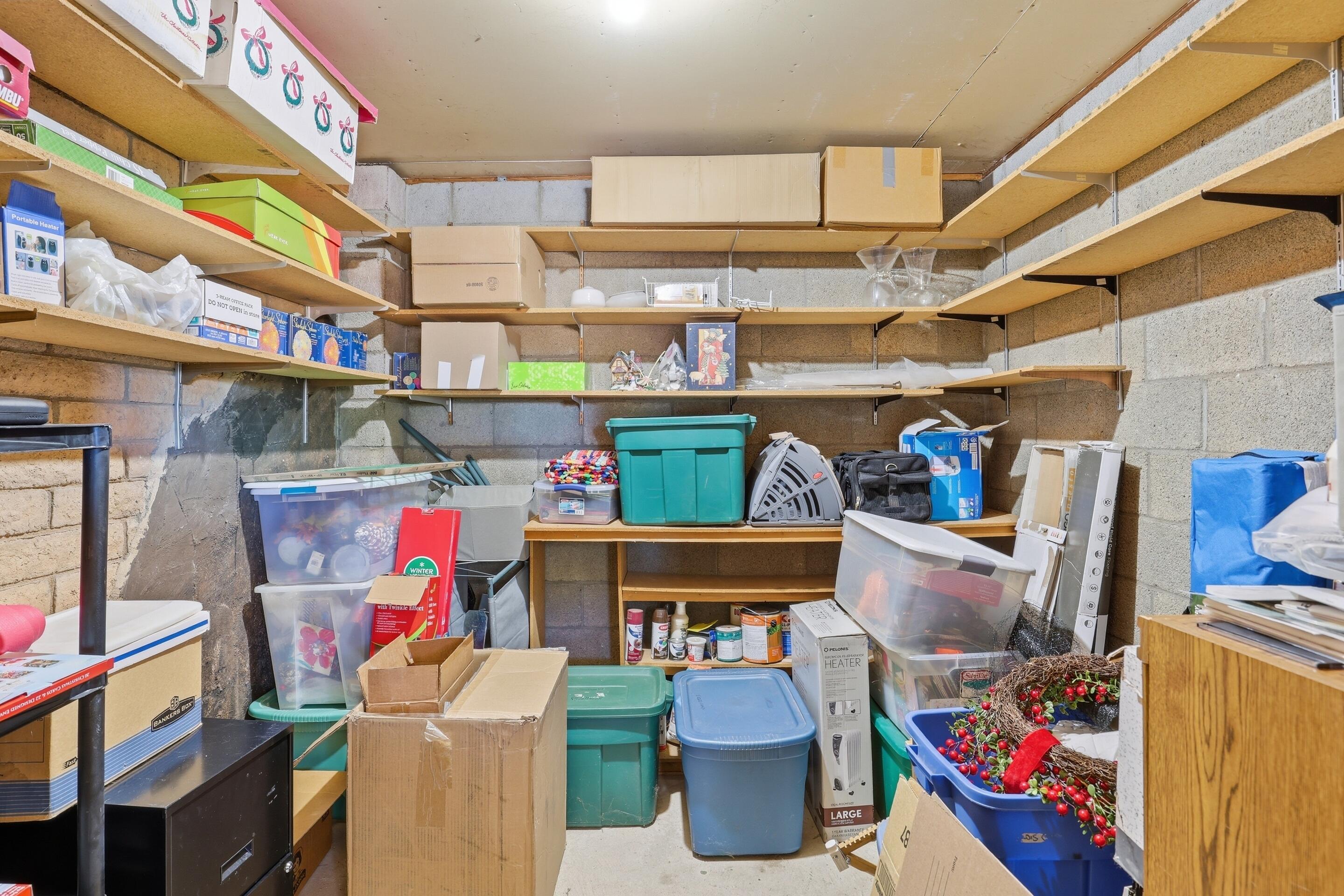 407 West Frontier Street Payson, AZ 85541 - Photo 16 of 33 Storage Room Lower Level
