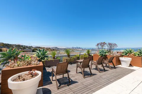$615,000 | 451 Donahue Street, Unit 418, San Francisco, CA 94124