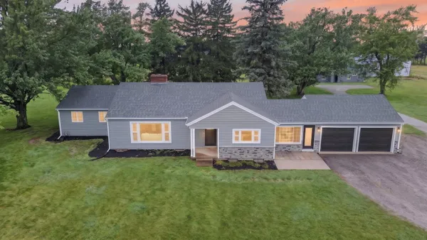 $650,000 | 17143 County Road 25A, Wapakoneta, OH 45895