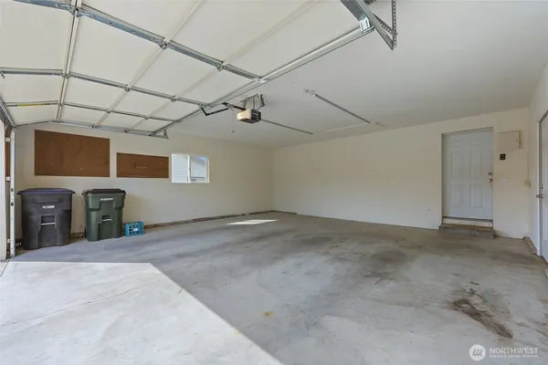 $399,000 | 3516 Meadowbrook Lane Southeast, Lacey, WA 98503