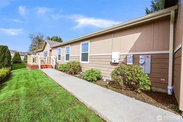 $399,000 | 3516 Meadowbrook Lane Southeast, Lacey, WA 98503