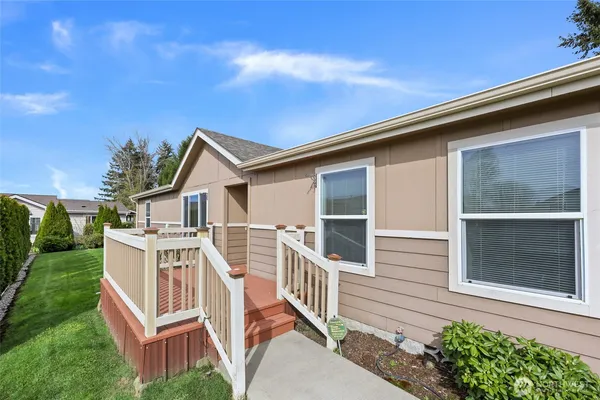$399,000 | 3516 Meadowbrook Lane Southeast, Lacey, WA 98503