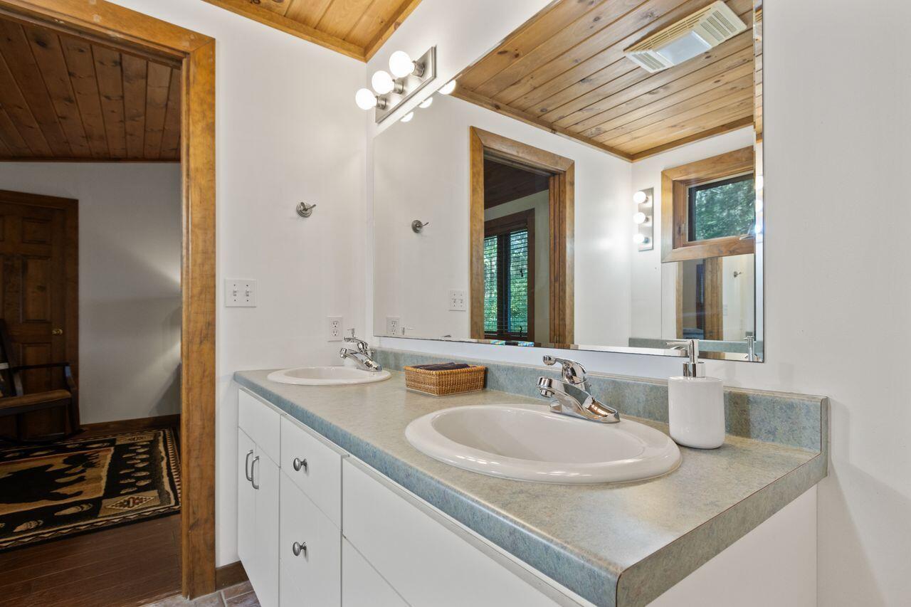 114 Wild Acres Road Raymond, ME 04071 - Photo 79 of 100 20251009SB-71053