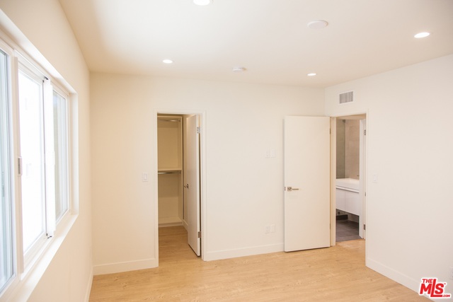 508 North Kings Road, Unit 2 West Hollywood, CA 90048 - Photo 16 of 25