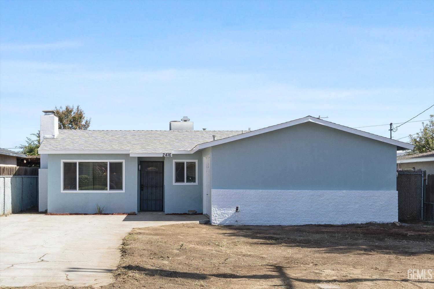 Undisclosed Address Bakersfield, CA 93312 - Photo 5 of 23 a front view of a house