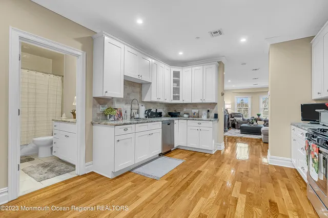 $3,200 | 564 Sairs Avenue, Unit #10, Long Branch, NJ 07740