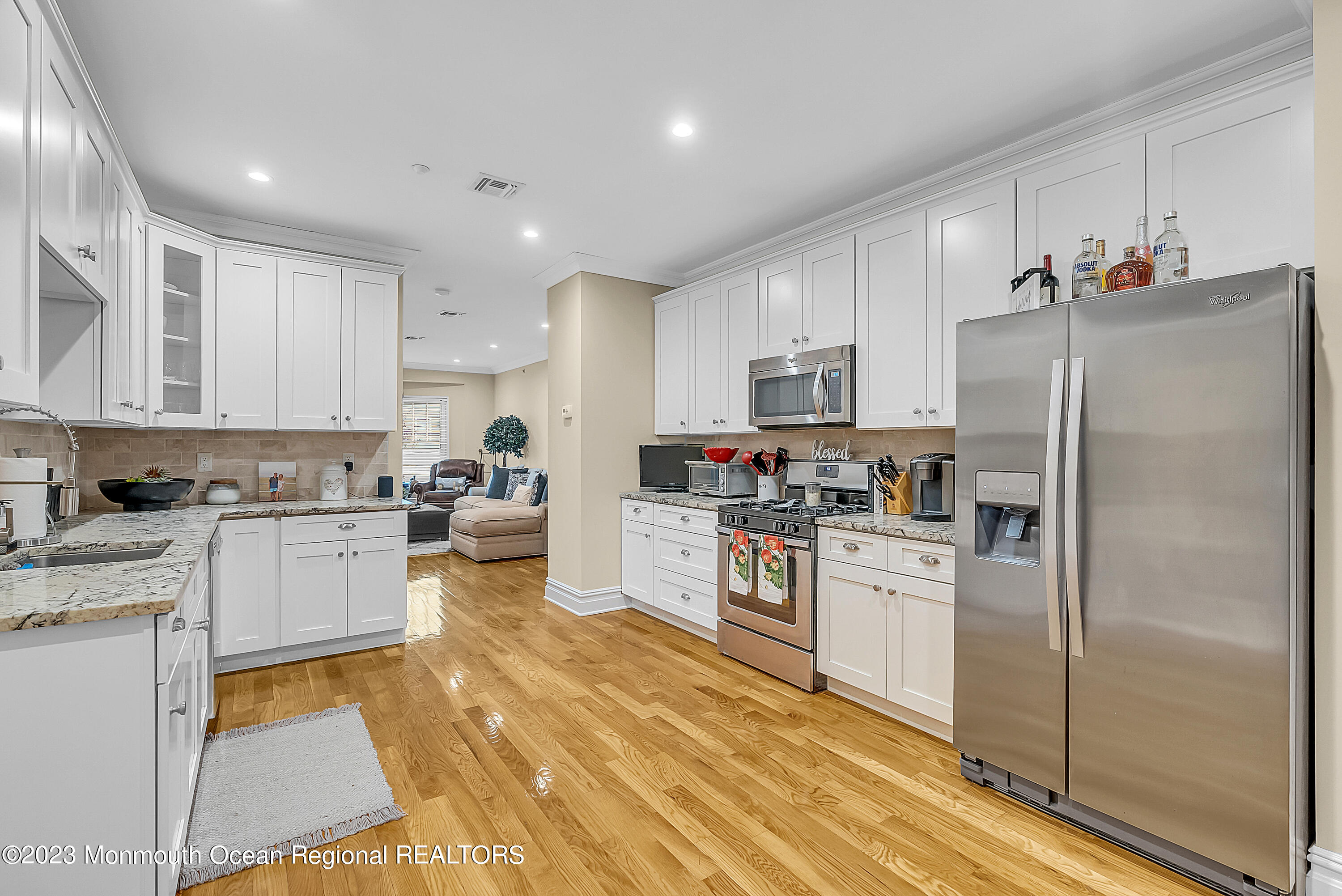 564 Sairs Avenue, Unit #10 Long Branch, NJ 07740 - Photo 4 of 19 MJB09320