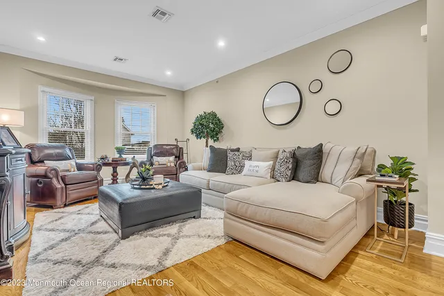 $3,200 | 564 Sairs Avenue, Unit #10, Long Branch, NJ 07740