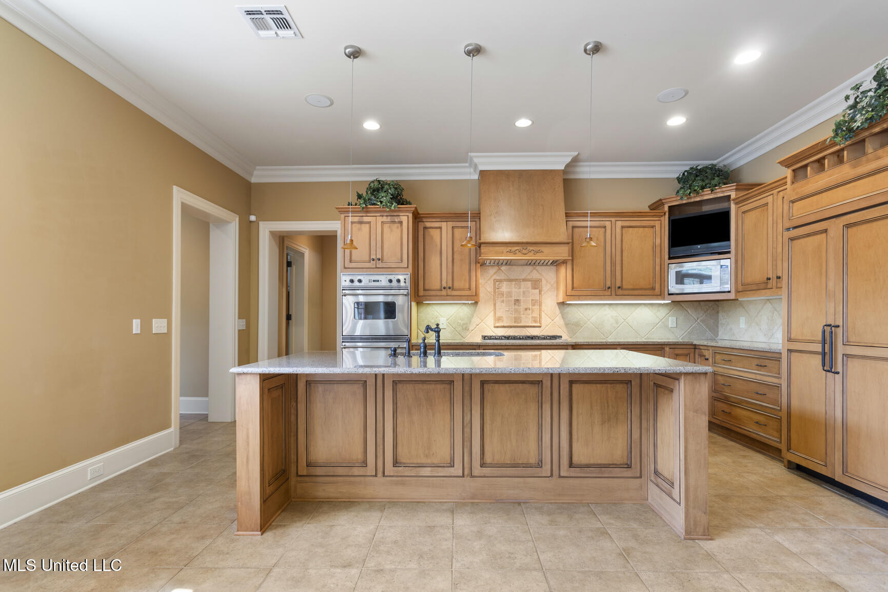 9 Cypress Lane Jackson, MS 39211 - Photo 13 of 47 9 Cypress Lane-13