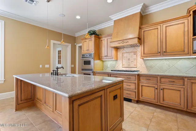 $845,000 | 9 Cypress Lane, Jackson, MS 39211