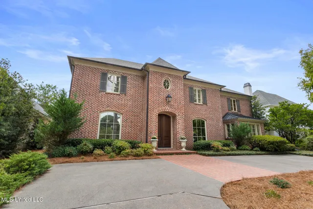 $845,000 | 9 Cypress Lane, Jackson, MS 39211