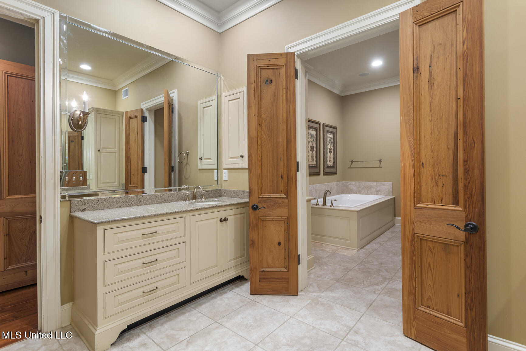 9 Cypress Lane Jackson, MS 39211 - Photo 28 of 47 9 Cypress Lane-28