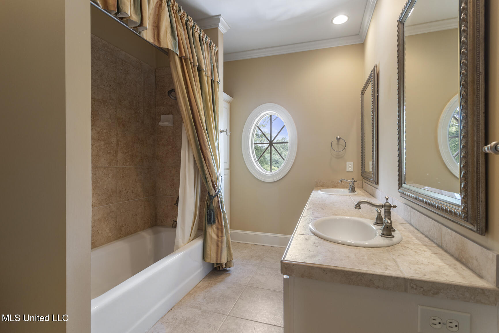 9 Cypress Lane Jackson, MS 39211 - Photo 36 of 47 9 Cypress Lane-36