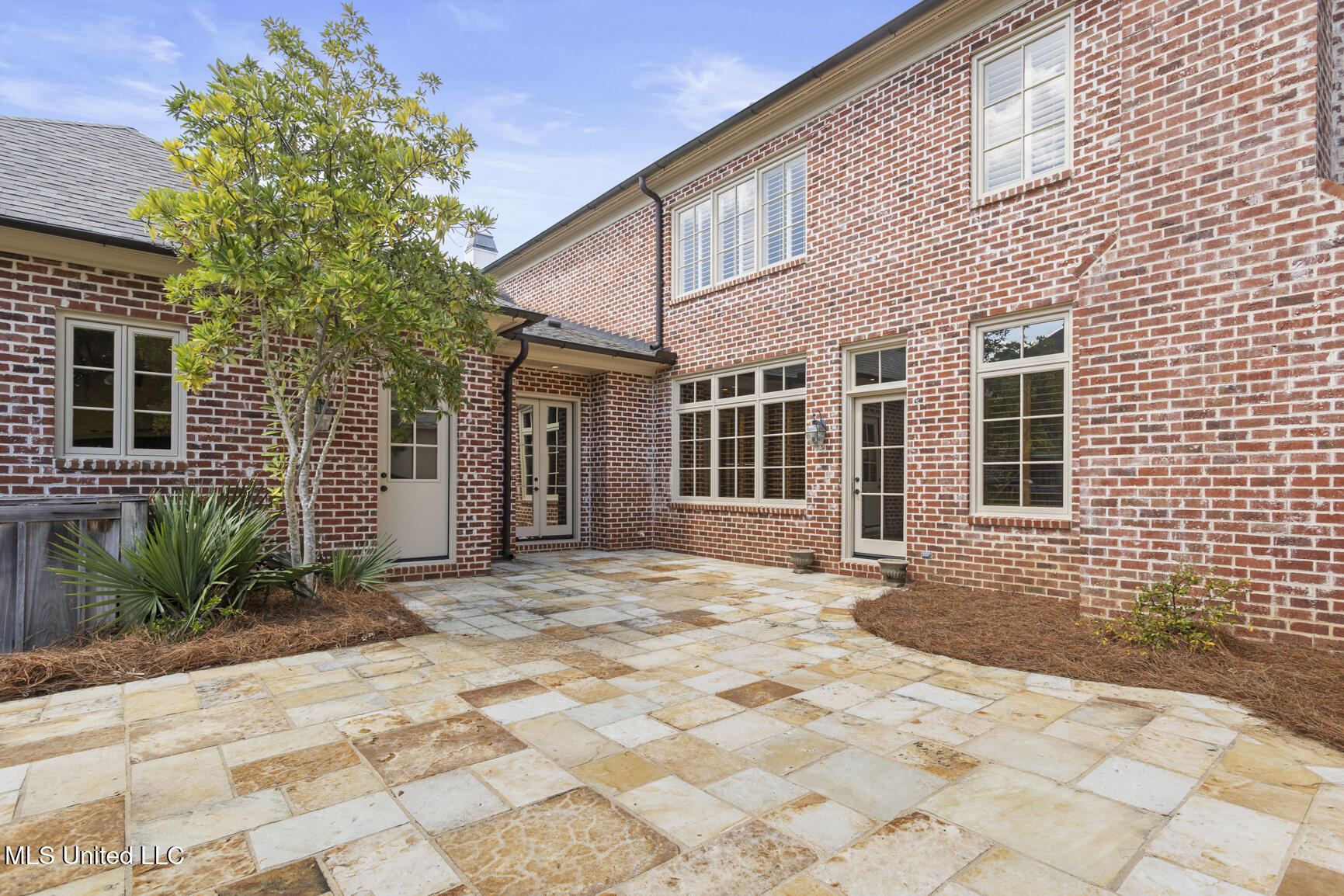 9 Cypress Lane Jackson, MS 39211 - Photo 44 of 47 9 Cypress Lane-44