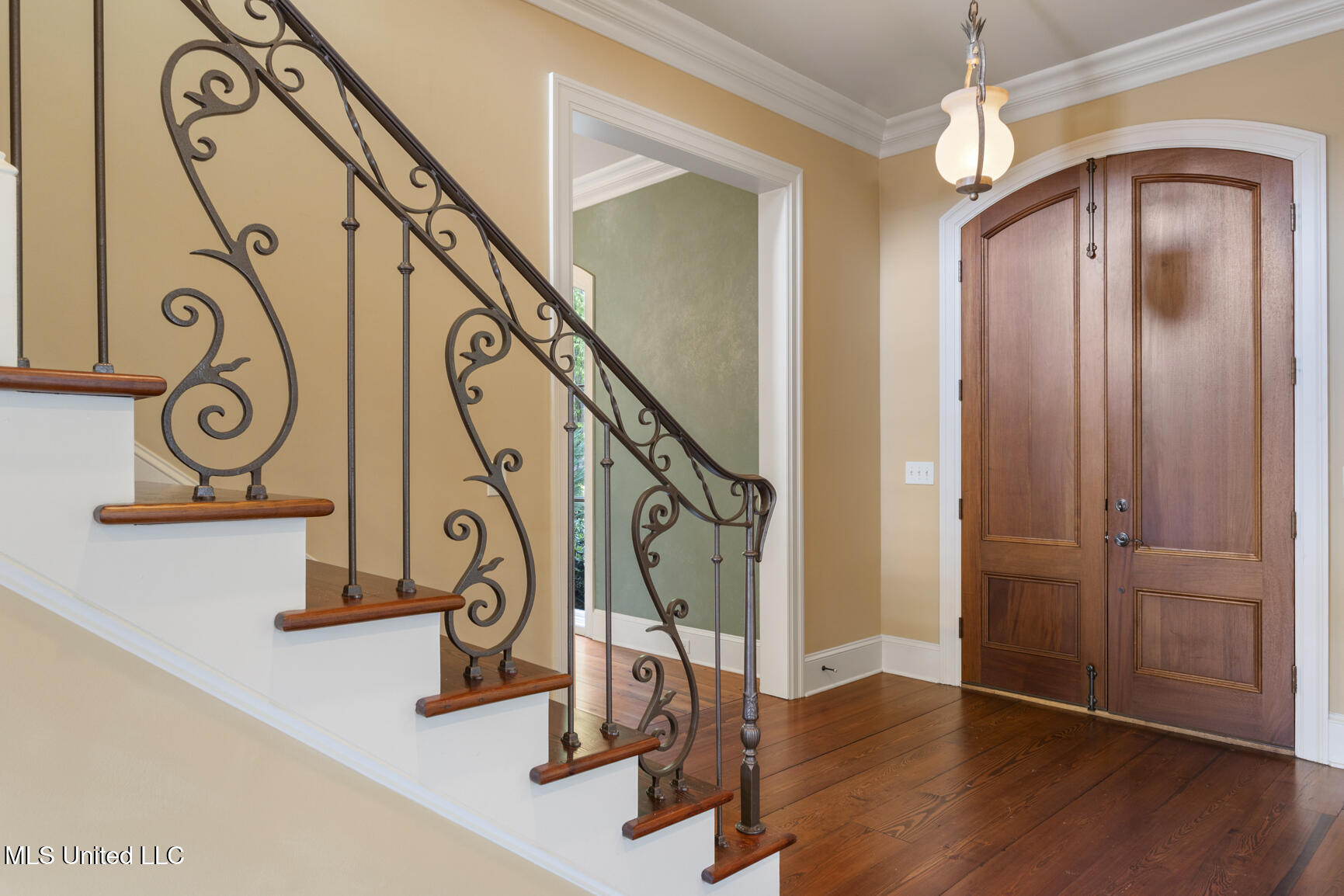 9 Cypress Lane Jackson, MS 39211 - Photo 6 of 47 9 Cypress Lane-6