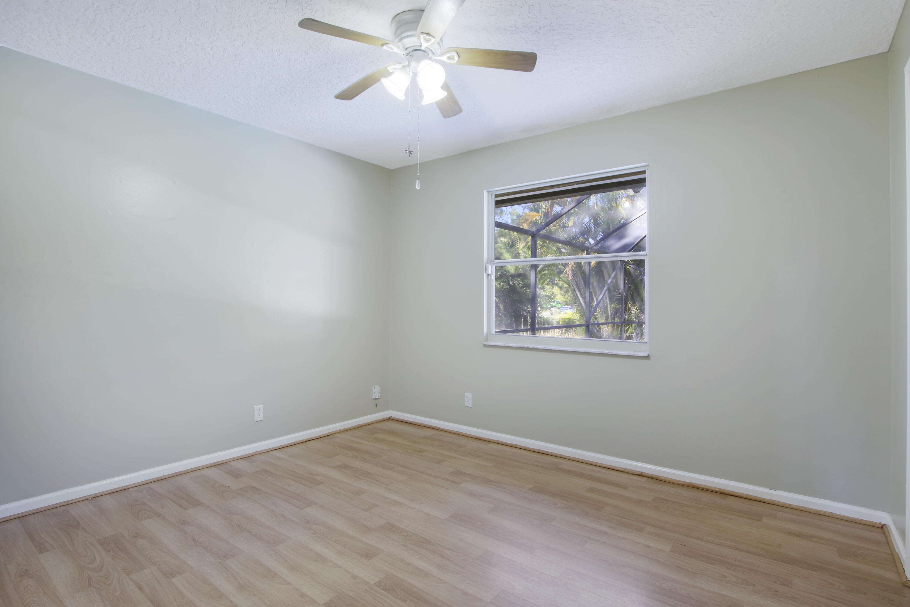 13635 86th Road North The Acreage, FL 33412 - Photo 21 of 33 729336C3-7818-4B15-8F0A-1383D6D511C4