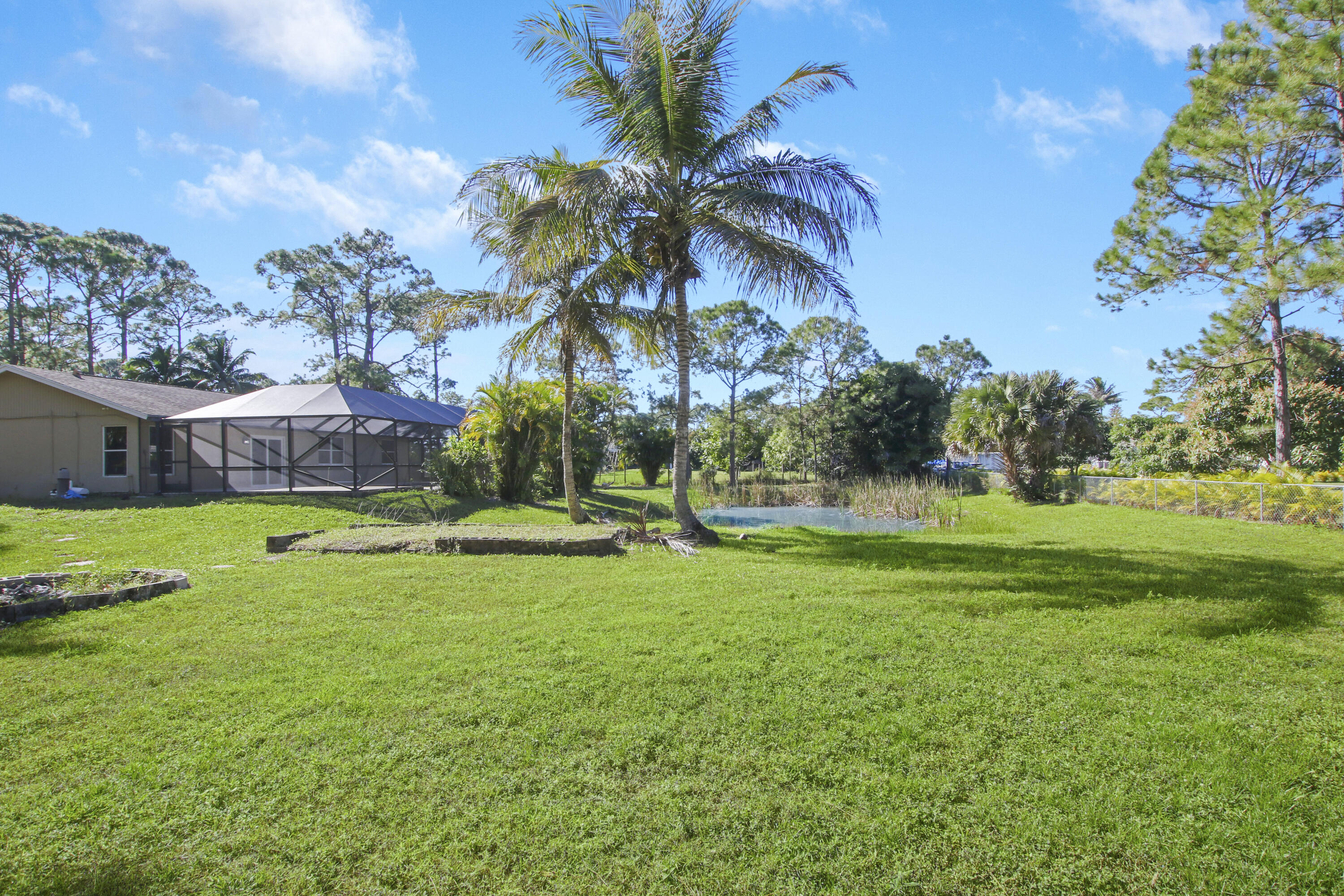 13635 86th Road North The Acreage, FL 33412 - Photo 29 of 33 22806270-3CC4-4EB1-AAD8-553F517E8129