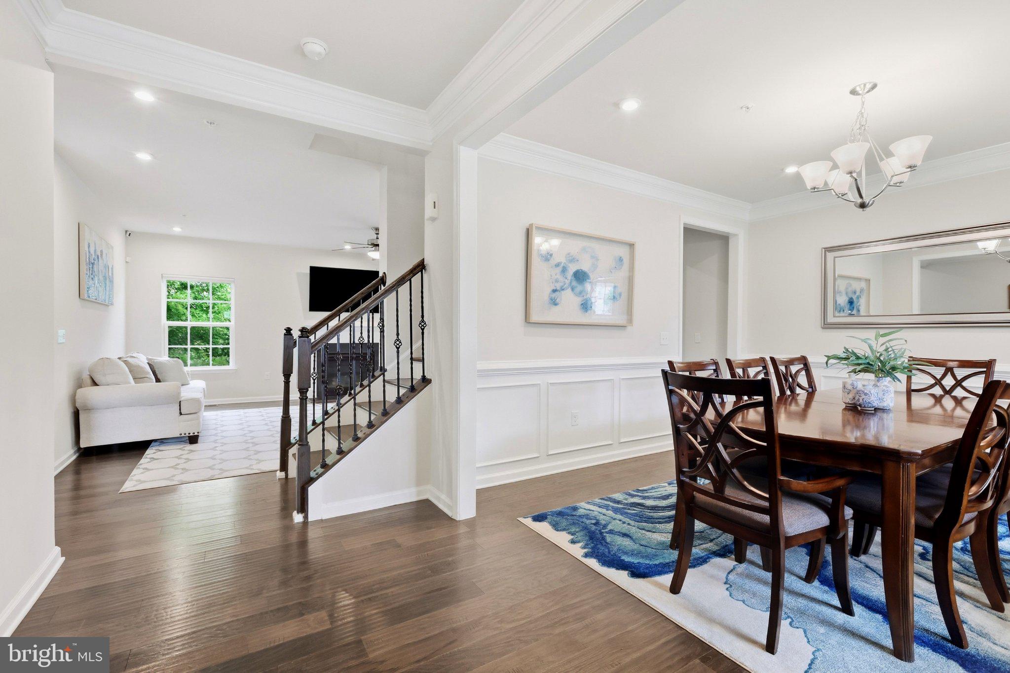 47 Ryans Mill Road Jamison, PA 18929 - Photo 6 of 60 A bright welcoming interior with hardwood floors