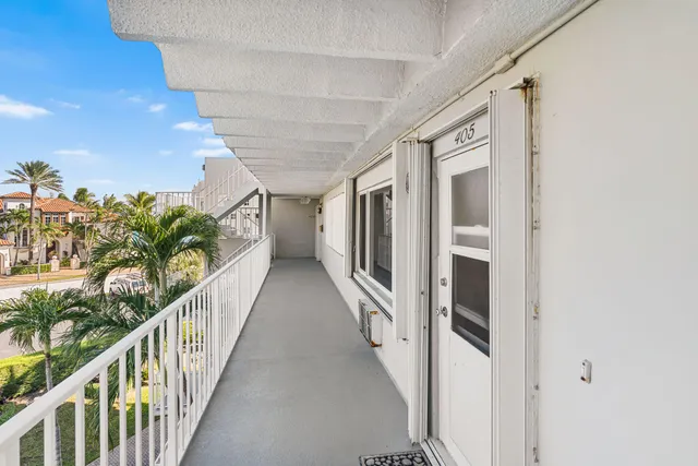 $2,005 | 3500 South Ocean Boulevard, Unit 405, South Palm Beach, FL 33480