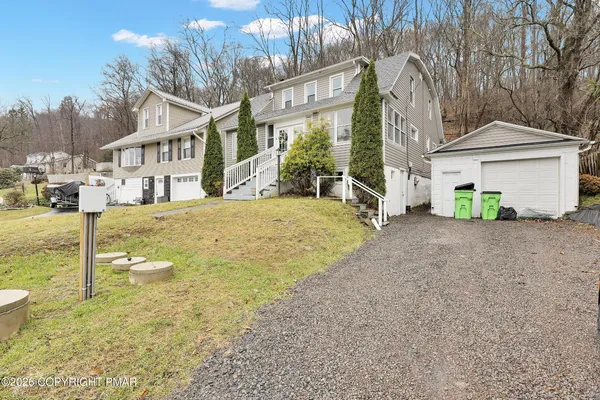 $299,900 | 2042 Highway 92, Pittston, PA 18643