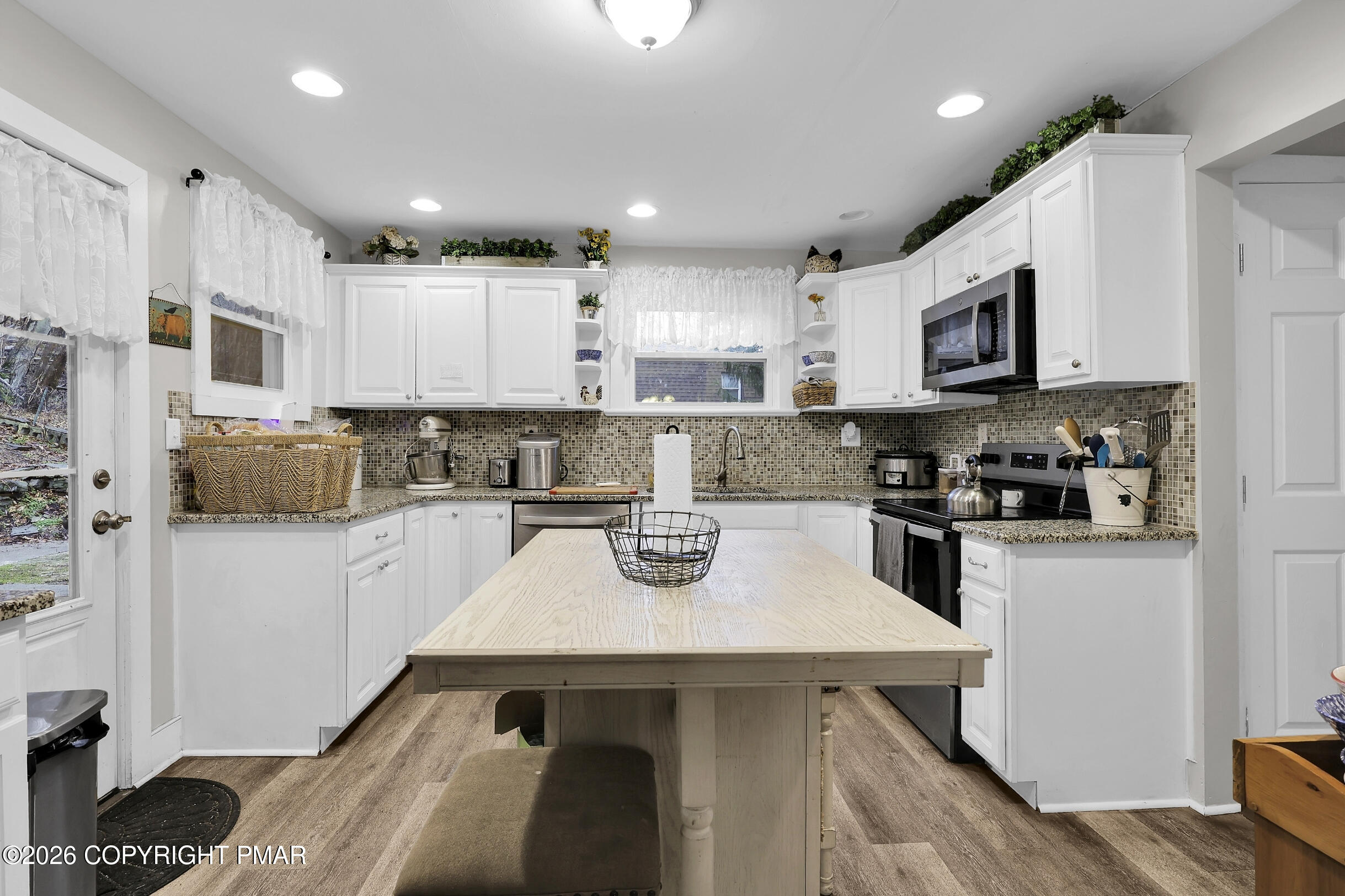 2042 Highway 92 Pittston, PA 18643 - Photo 11 of 54 2042 State Route 92