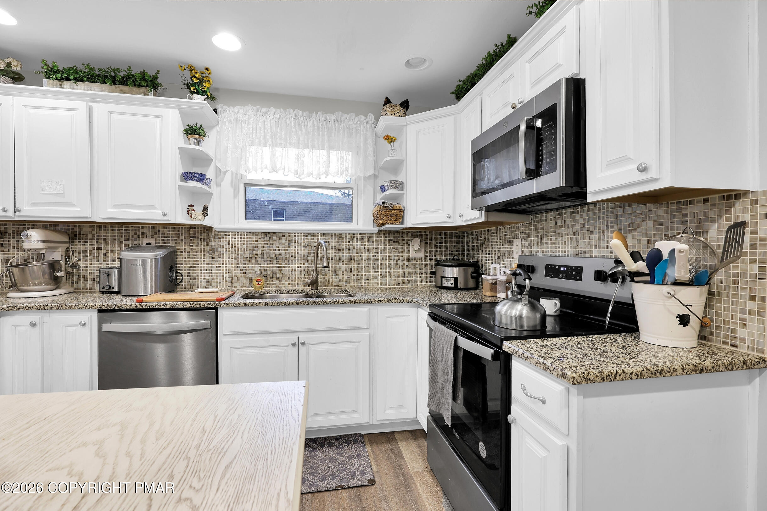 2042 Highway 92 Pittston, PA 18643 - Photo 10 of 54 2042 State Route 92