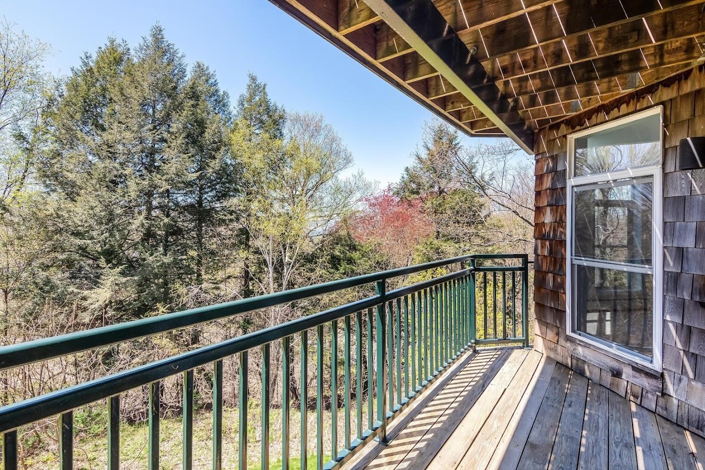 83 Claire Point Road, Unit 83 Burlington, VT 05408 - Photo 17 of 25 Gallery Image 17