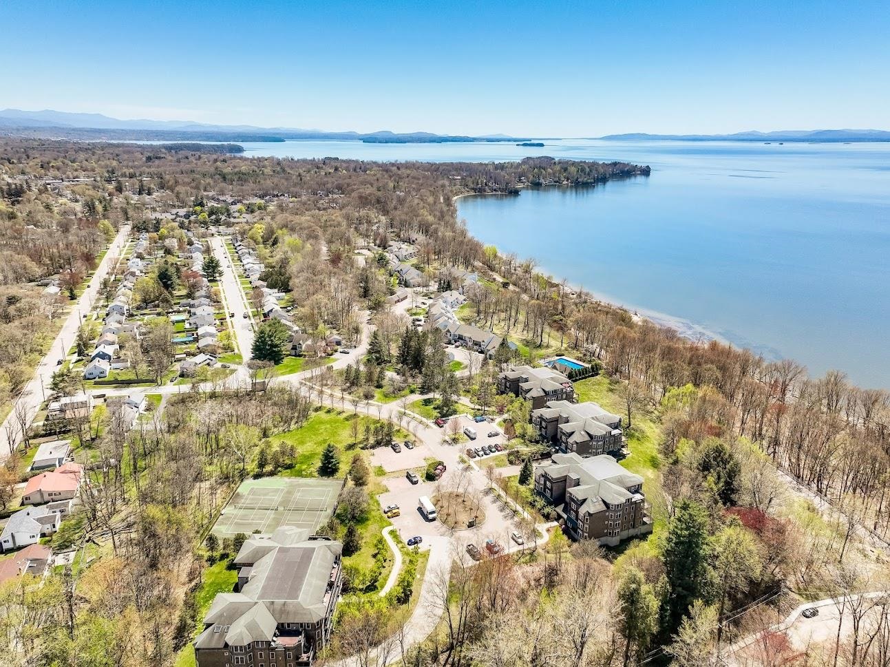 83 Claire Point Road, Unit 83 Burlington, VT 05408 - Photo 22 of 25 Gallery Image 22