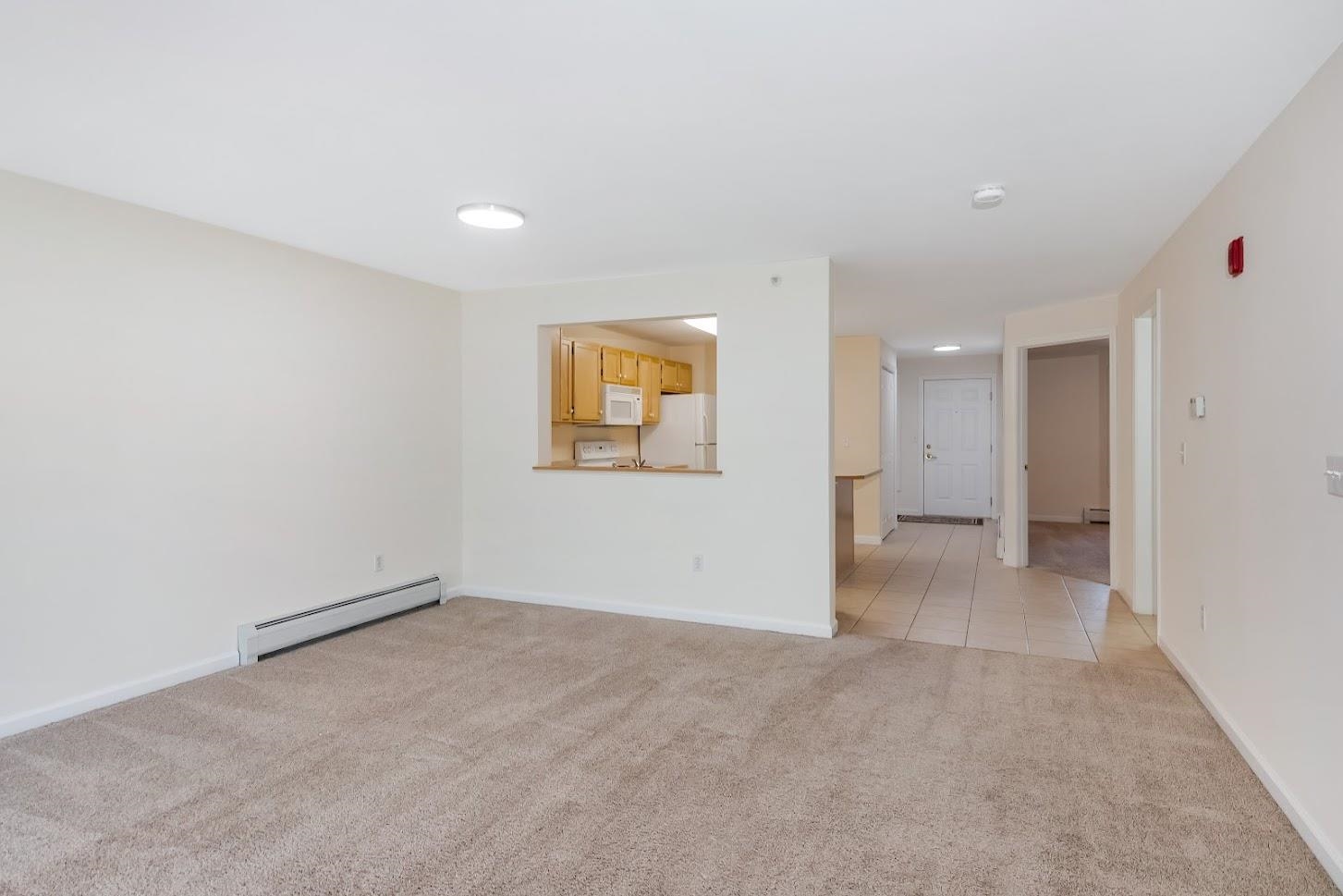 83 Claire Point Road, Unit 83 Burlington, VT 05408 - Photo 8 of 25 Gallery Image 8