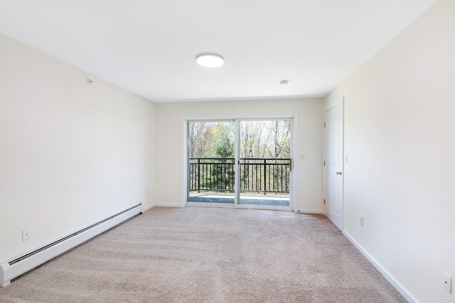 83 Claire Point Road, Unit 83 Burlington, VT 05408 - Photo 9 of 25 Gallery Image 9