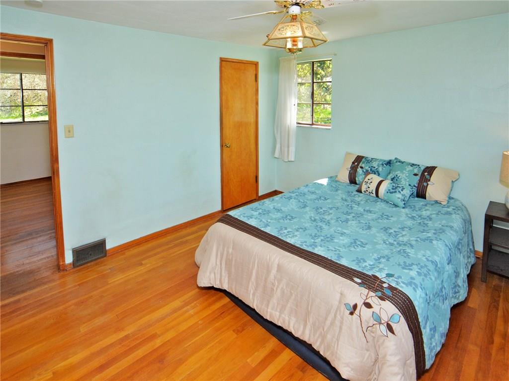 6404 Verona Road Verona, PA 15147 - Photo 13 of 21
