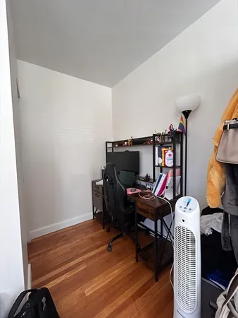 $2,475 | 281 Highland Avenue, Unit 1B, Somerville, MA 02143
