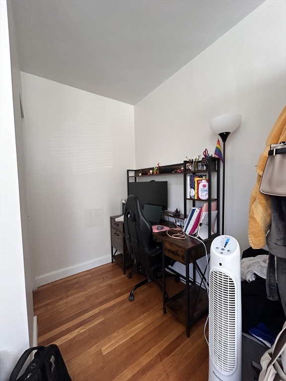 281 Highland Avenue, Unit 1B Somerville, MA 02143 - Photo 8 of 12