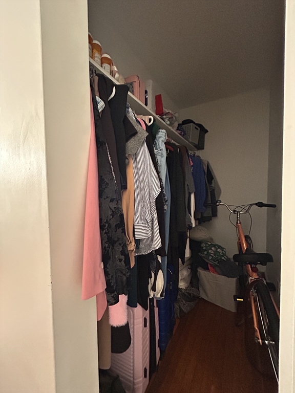 281 Highland Avenue, Unit 1B Somerville, MA 02143 - Photo 10 of 12