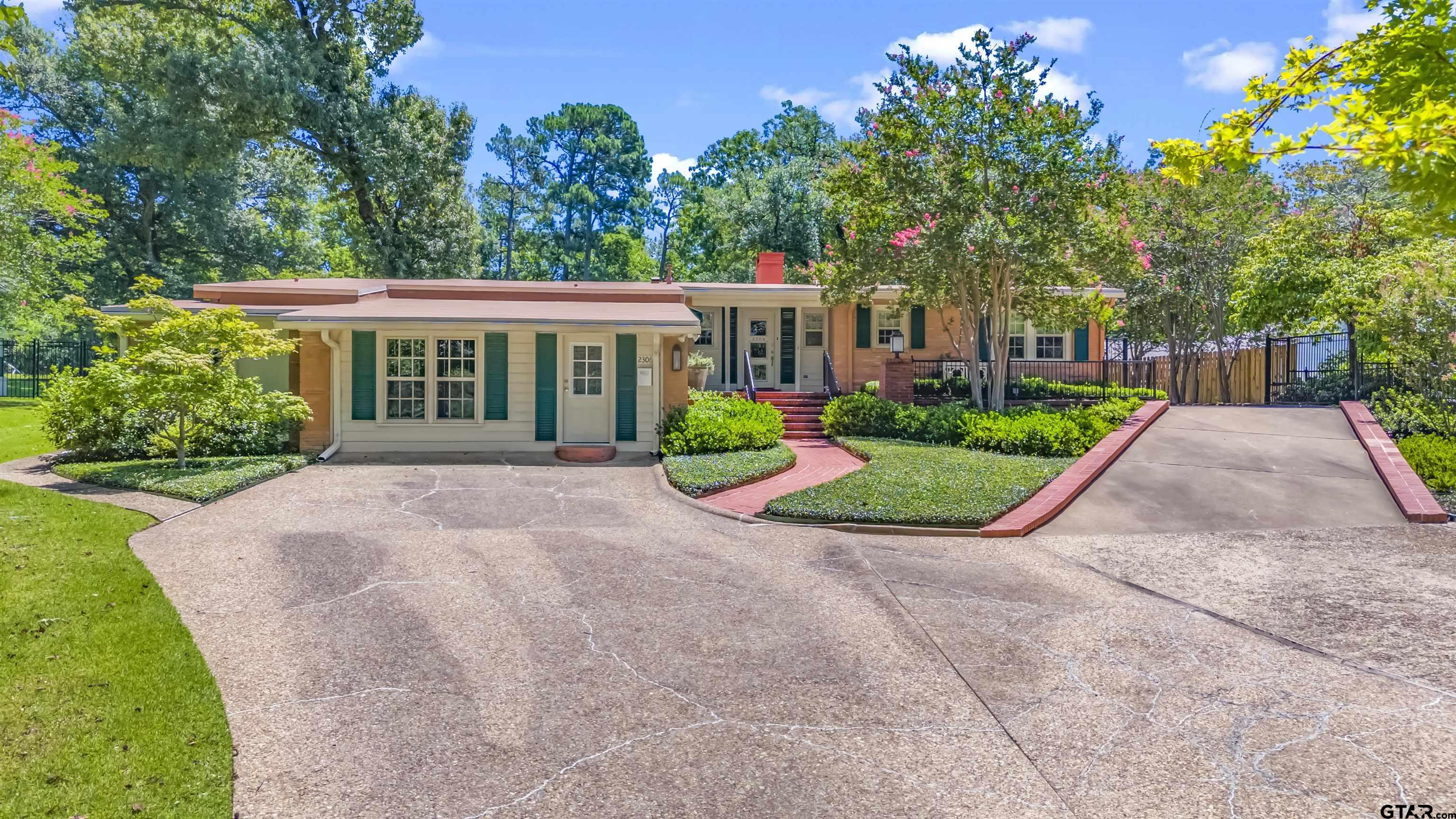 2306 Old Bullard Road Tyler, TX 75701 - Photo 40 of 46
